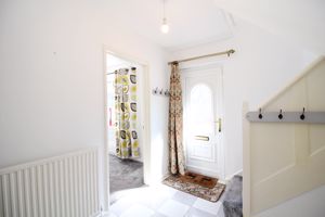 Entrance Hallway- click for photo gallery